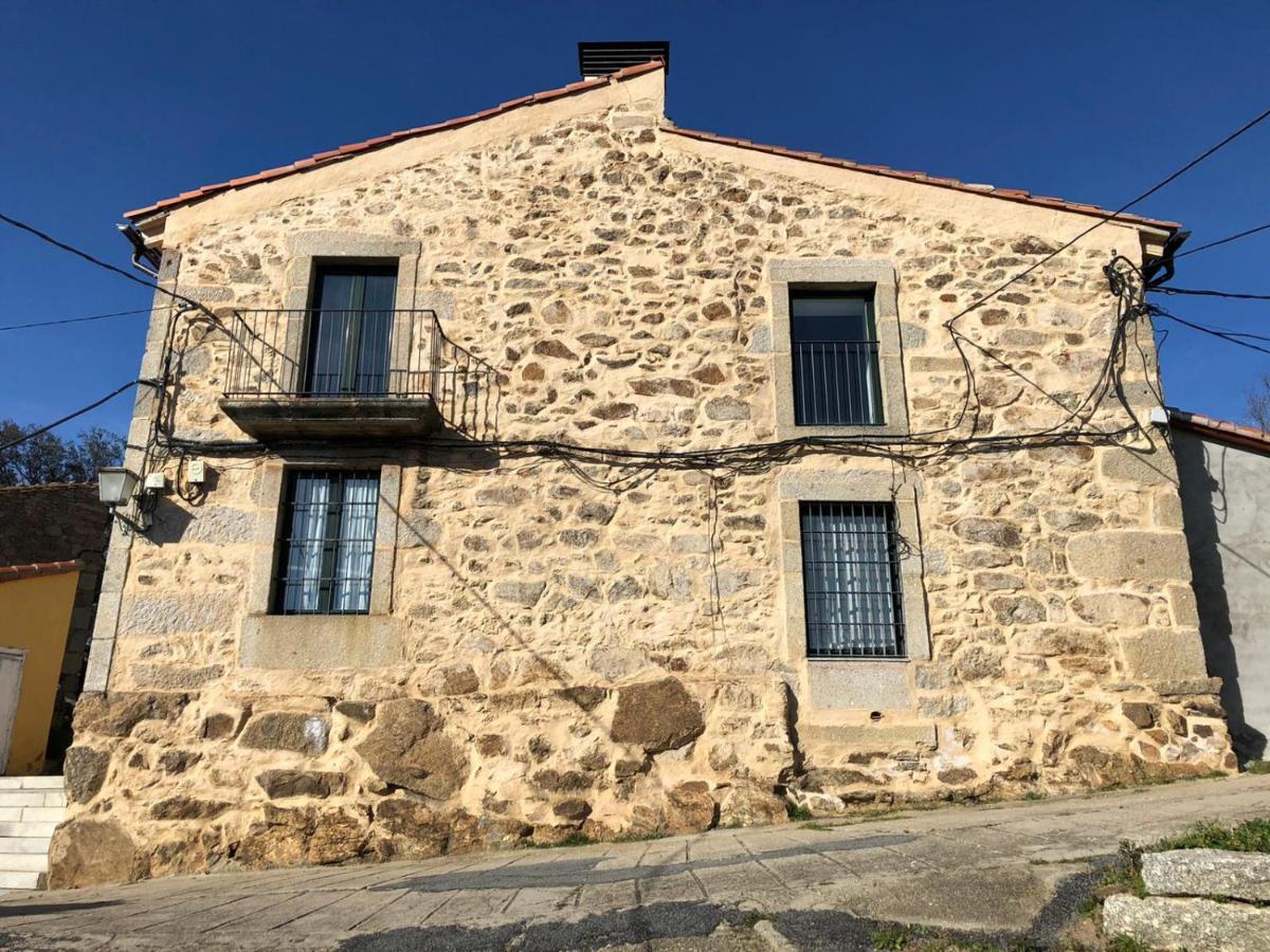Casa Rural Fuente La Bolera Gilbuena Exterior photo